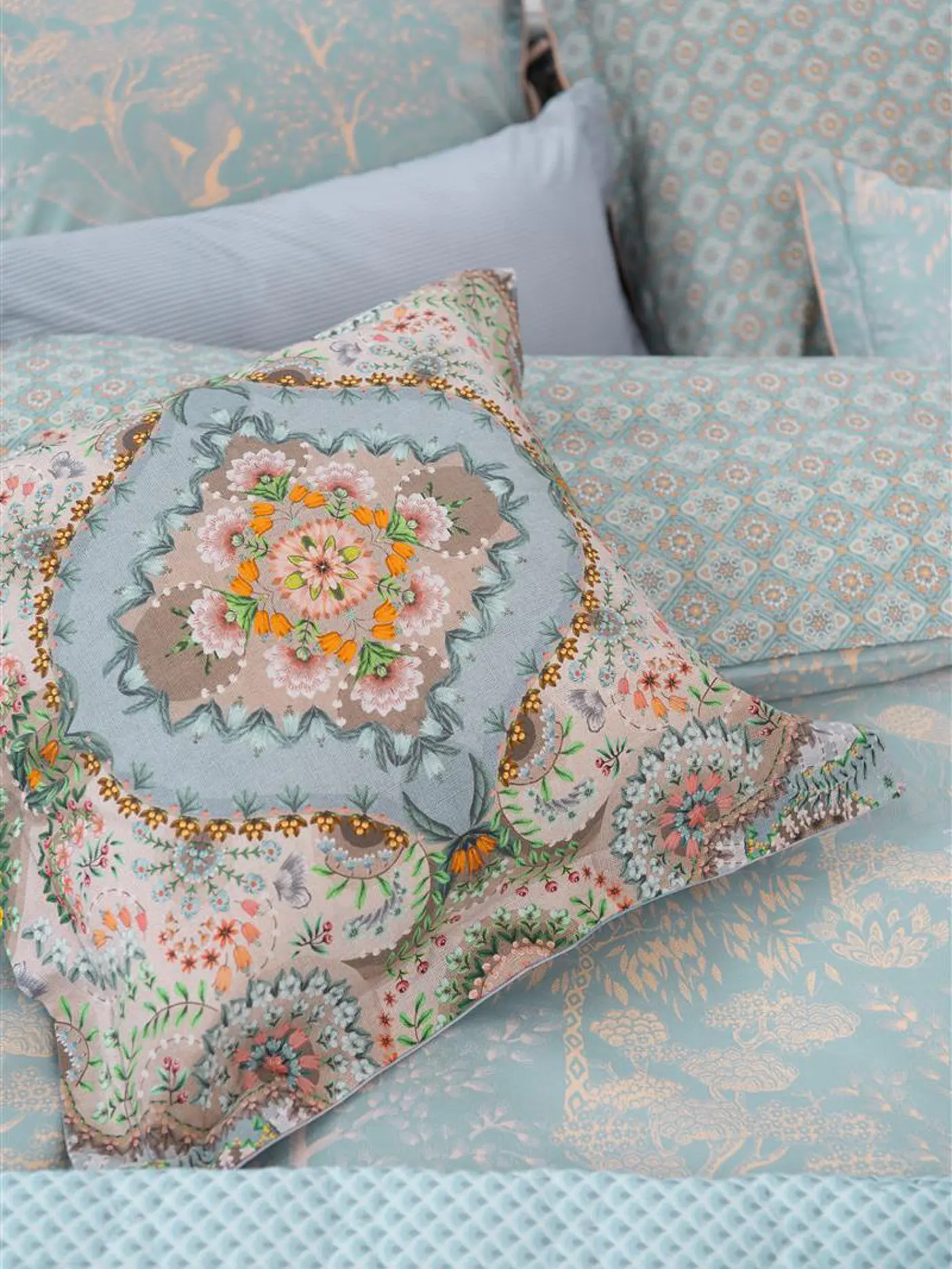 PIP STUDIO | Zierkissen gefüllt 45x45cm Majorelle Carpet Pink | blau